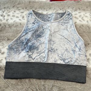 Lululemon high neck sports bra